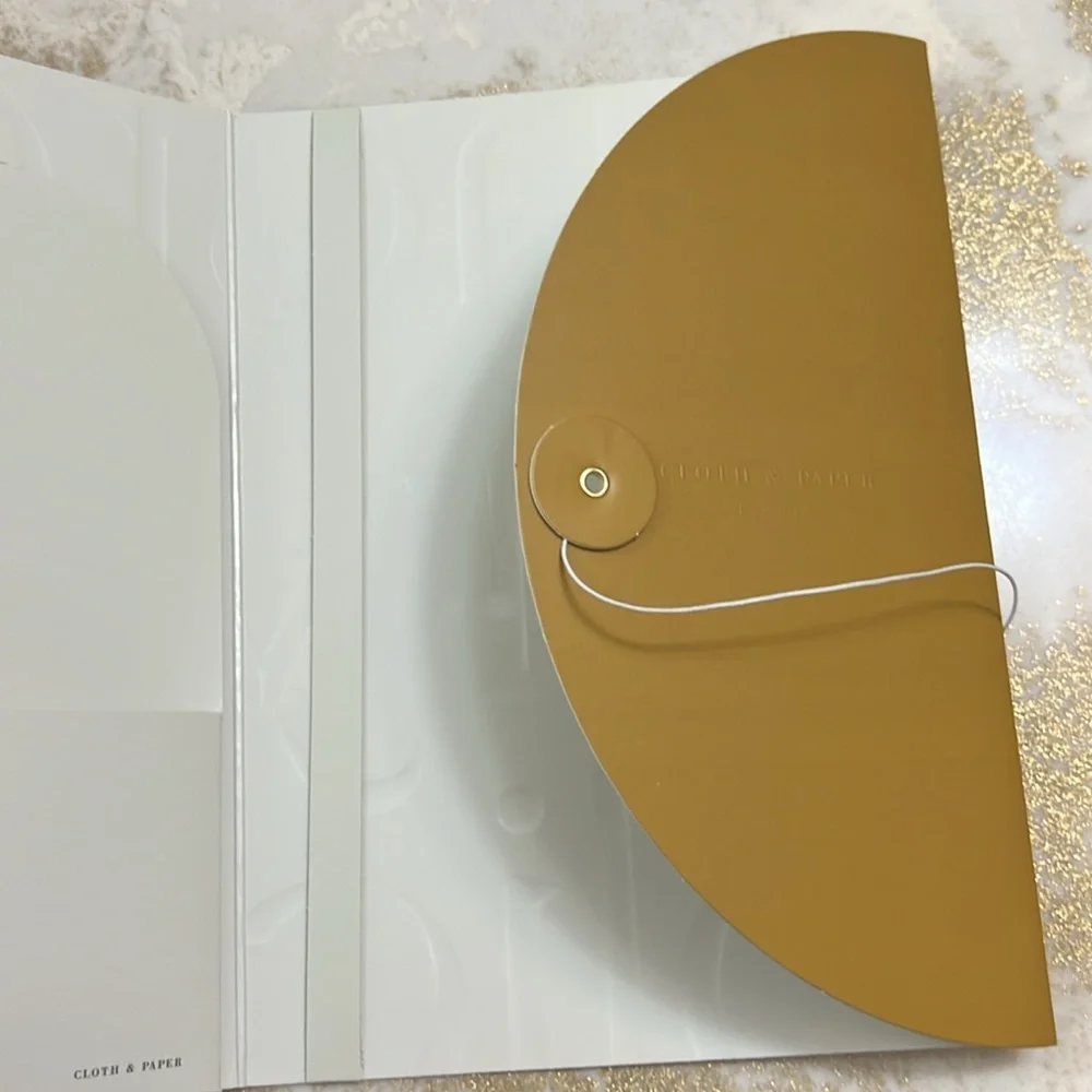 Cloth & Paper Folder